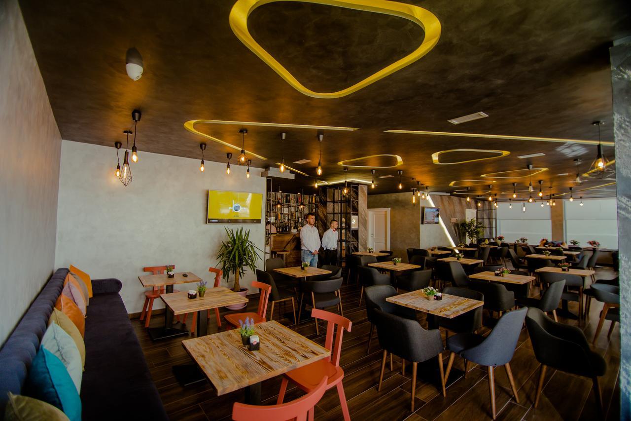 Hotel Lubjana Durrës Zewnętrze zdjęcie
